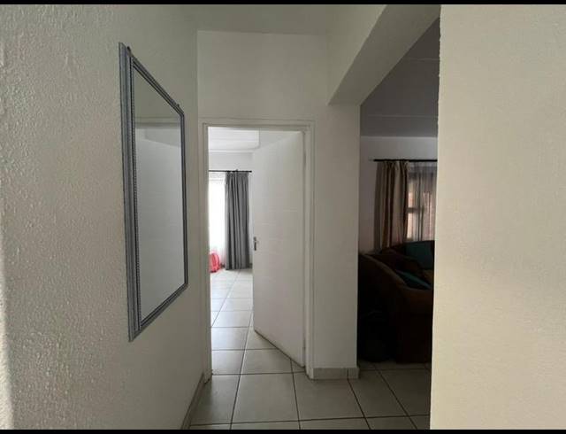 3 BEDROOM APARTMENT FOR SALE IN BOKSBURG NORTH